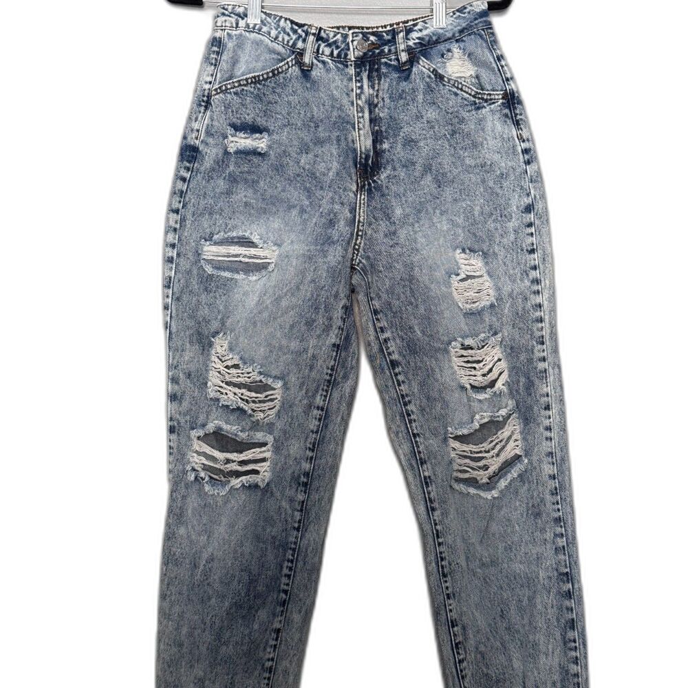 Simple Society Distressed Jogger Jeans – Women’s 7/28 – Acid Wash
